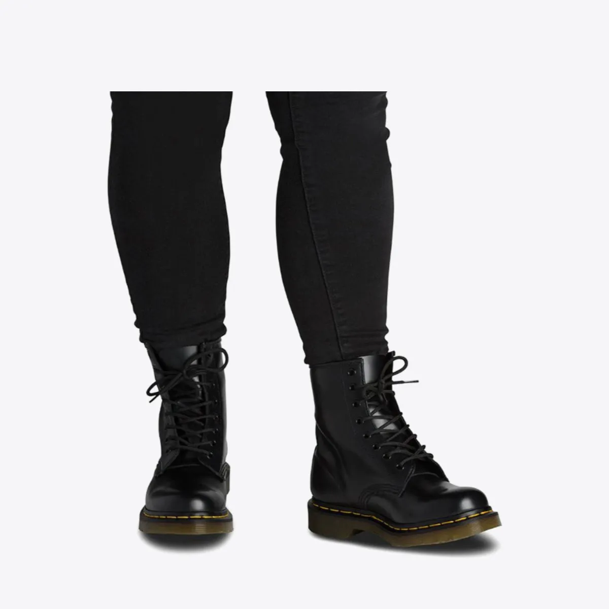 1460 8 Eye Boot
