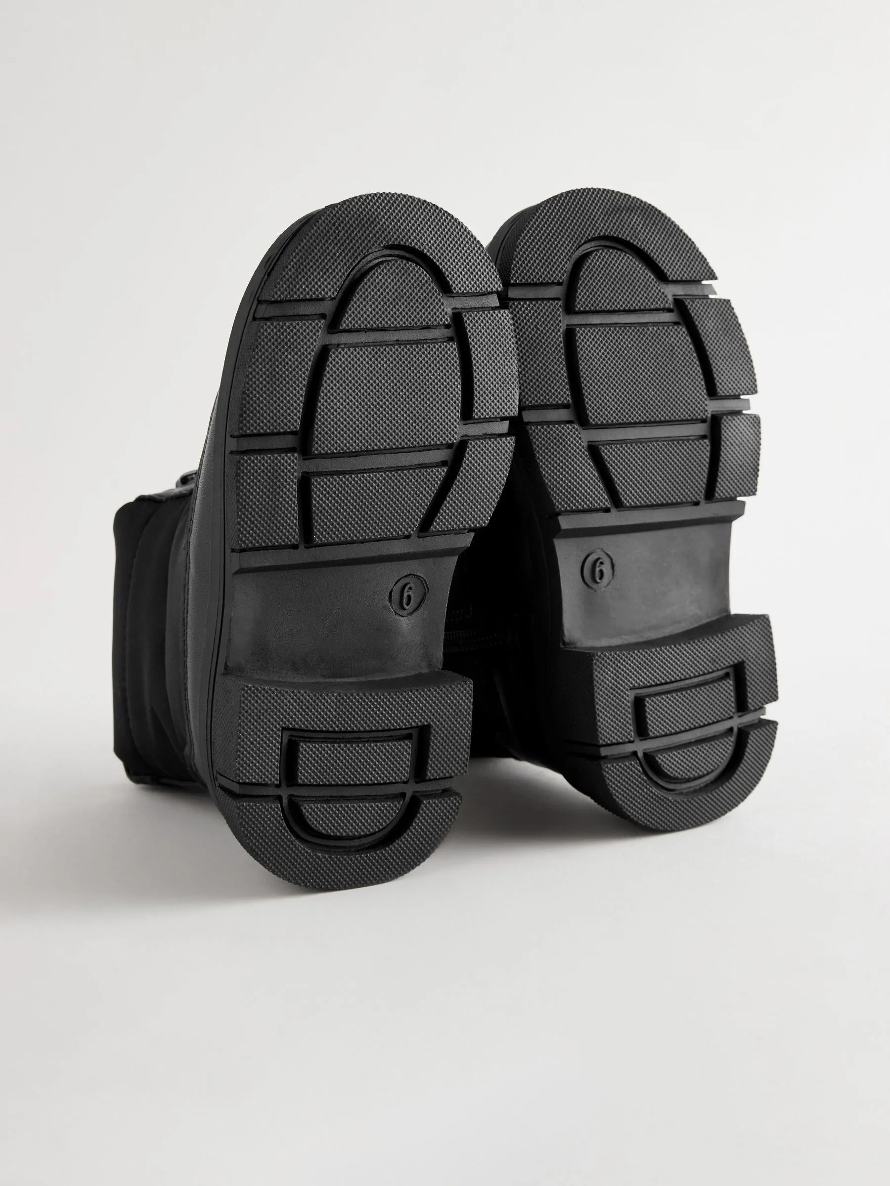 Black Chunky Quilted Zip Front Boots