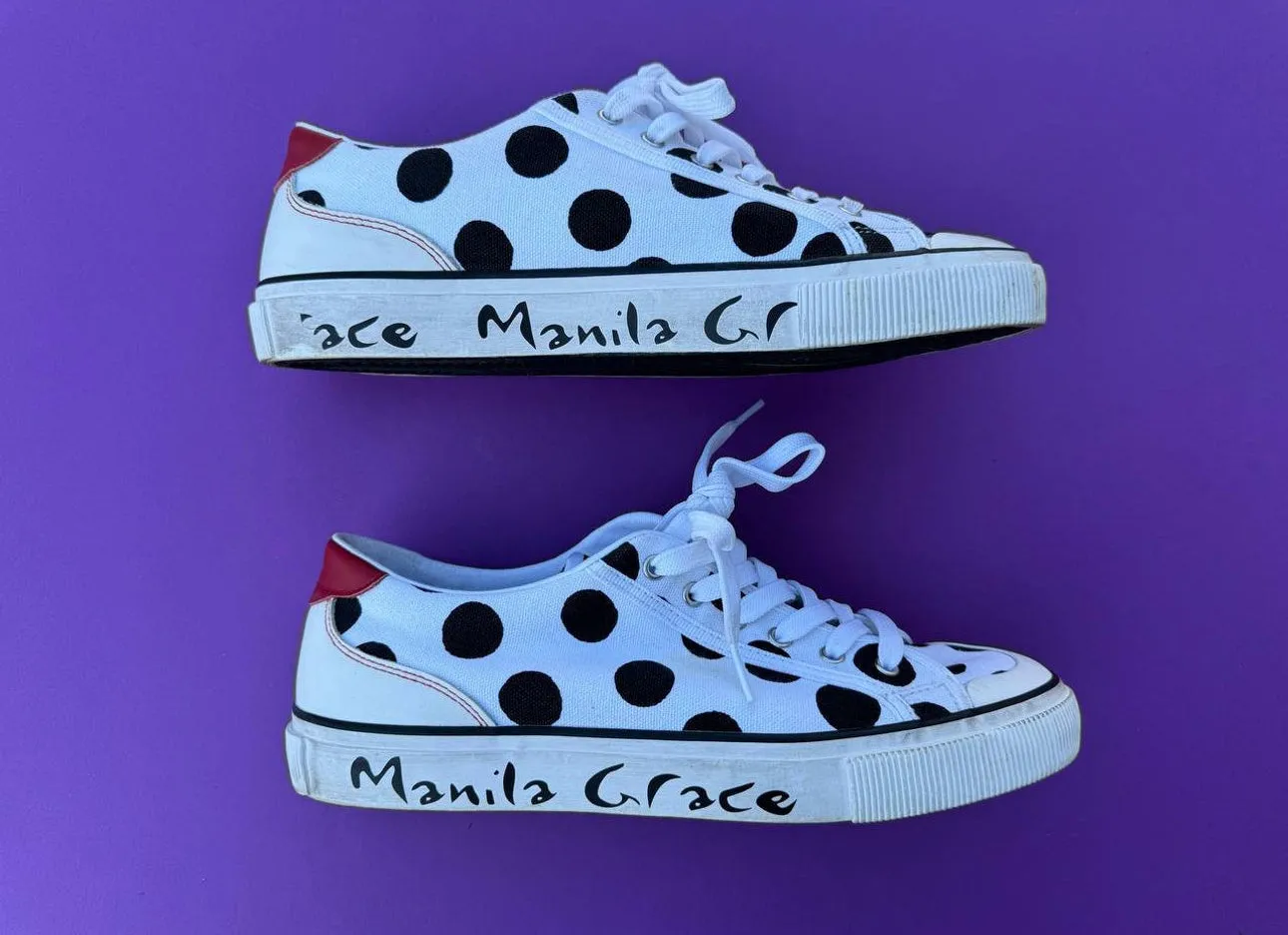 Vintage Manila Crace sneakers, Polka dot Canvas Womens Trainers. Size 41 9 1/2 size US. Casual sneakers.