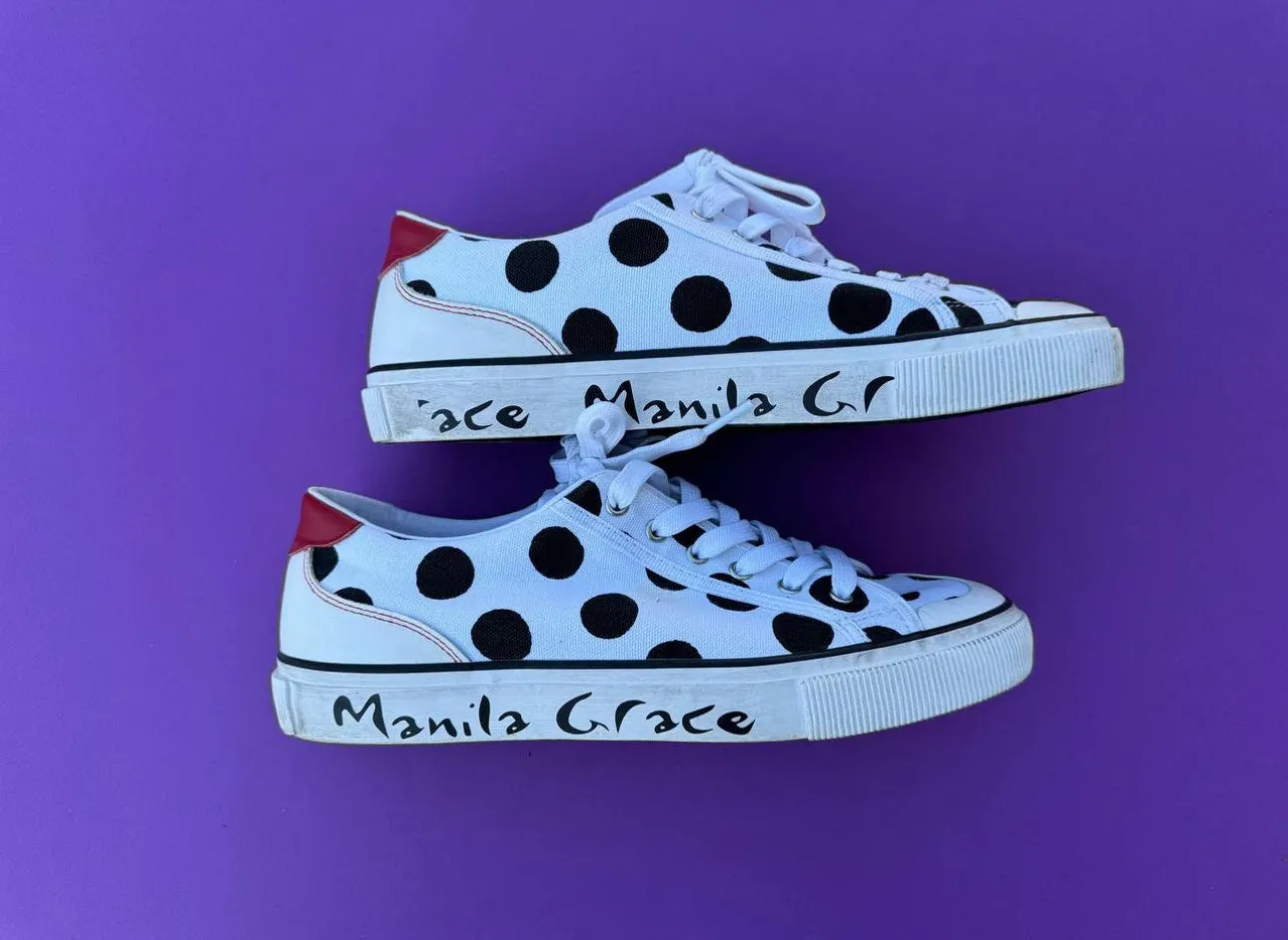 Vintage Manila Crace sneakers, Polka dot Canvas Womens Trainers. Size 41 9 1/2 size US. Casual sneakers.