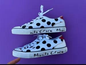 Vintage Manila Crace sneakers, Polka dot Canvas Womens Trainers. Size 41 9 1/2 size US. Casual sneakers.